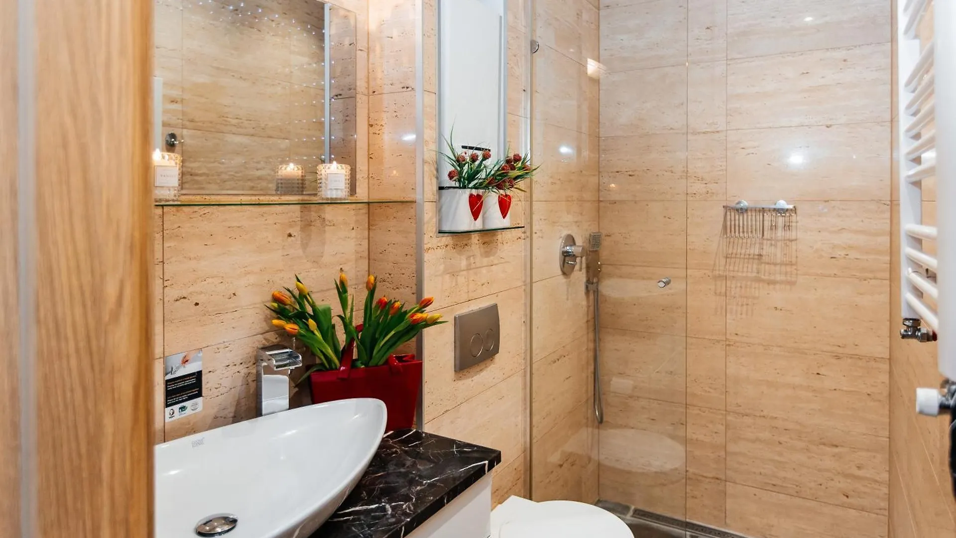 Maya'S Flats & Resorts 21 - Dluga St, Old Town Gdansk 0*,  Poland
