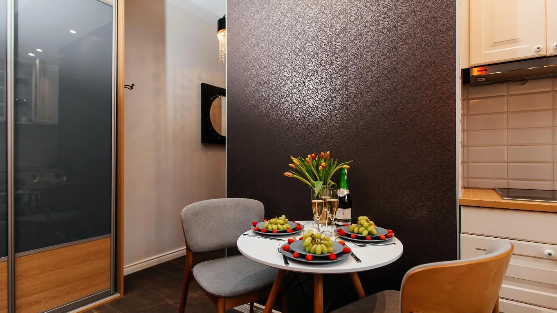 Apartment Maya'S Flats & Resorts 21 - Dluga St, Old Town Gdansk
